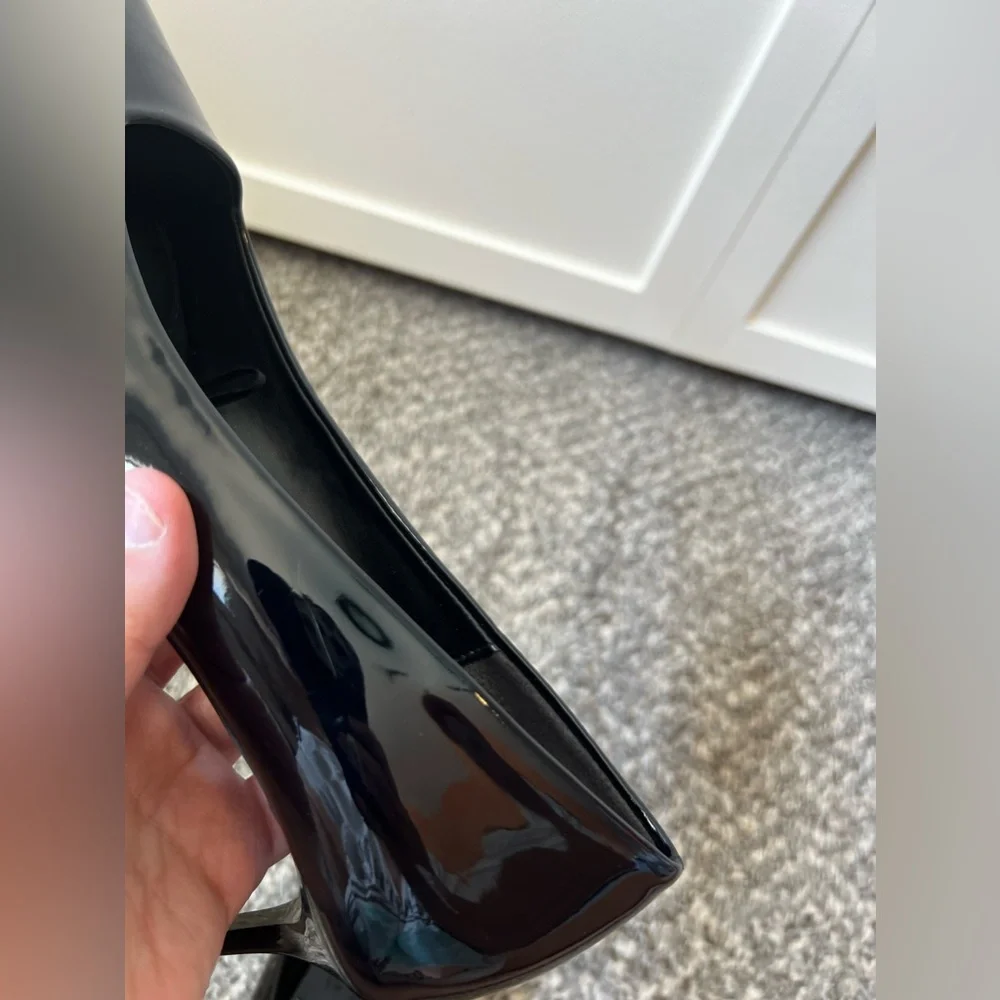 Zara Women’s Black Patent Pumps‎ Heels Size EU 39